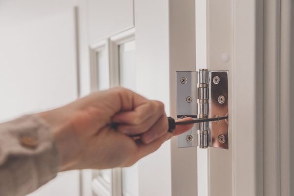Hinge Repair in Cocoa